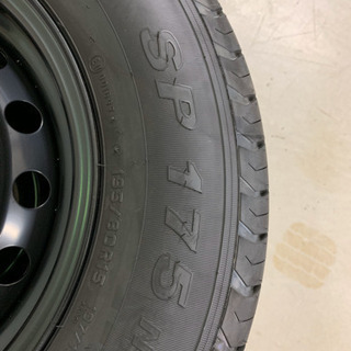 ハイエース新車外しタイヤ4本セット①（スチールホイール組）