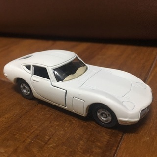 昭和のトミカくじ 2000GTといすゞポンプ車