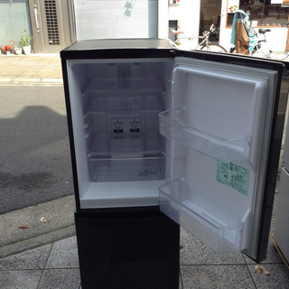 3587 三菱 冷蔵庫 MR-P15Z-B サファイアブラック 2016年製
