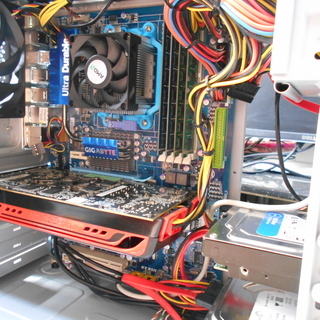 自作デスクトップパソコン Windows10 64Bit CPU Athlon x4 620　　 HDD500GB+80GB メモリ8GB HD5770