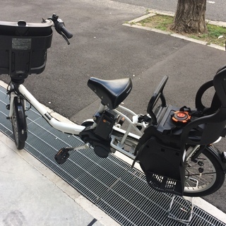 地域限定送料無料　パナソニック　ギュットミニ　三人乗り　子供乗せ　新基準　16AH　白　キッスミニ　アンジェリーノ　神戸市　電動自転車 