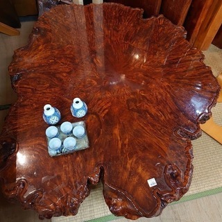 【店舗同時販売中】一枚板　瘤杢座卓　大型