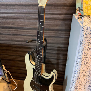 fender Japan のギター(ハードケース付き)