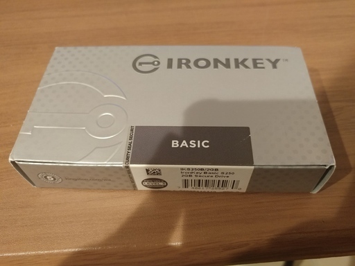 IRONKEY™BASIC S250フラッシュドライブ