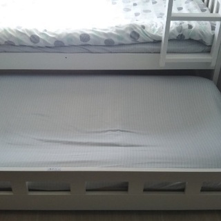 《商談中》綺麗な引出しベッド付き2段ベッド