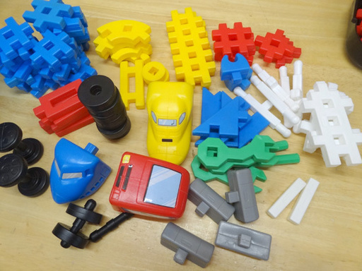 学研 ニューブロック 3ケースセット みどりのかおボトル ロボット のりものセット はじめてのセット1 他ブロックたくさん付 知育玩具 モノハウス 平岸 中の島のおもちゃ ブロック の中古あげます 譲ります ジモティーで不用品の処分