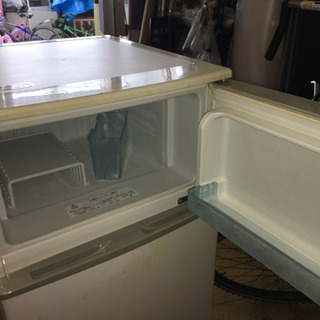 2015年製　冷蔵庫　