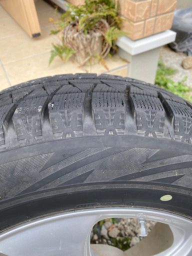 215/60R16 95Q スタッドレスタイヤ4本セット