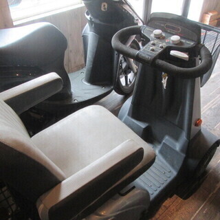 電動車椅子　セニアカー　シルバーカー　動作確認済み！フクシン