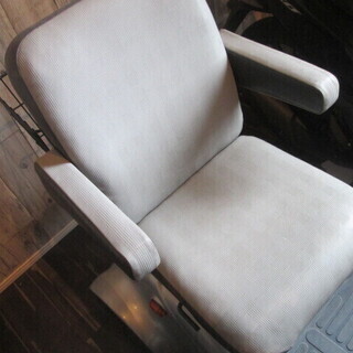 LOUIS VUITTON  ロックミー　エヴァBB-電動車椅子　セニアカー　シルバーカー　動作確認済み！フクシン