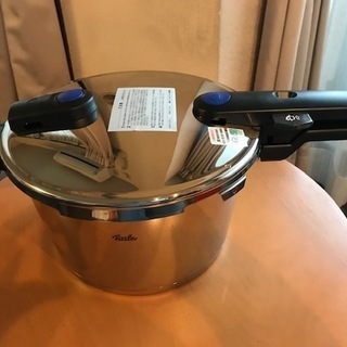 【フィスラー圧力鍋・プレミアムプラス4.5Lガラスフタ付き】未使用品 フィスラー 圧力鍋4.5L ガラス蓋付き