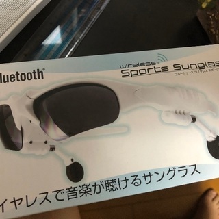 Bluetoothイヤフォン付きサングラス！