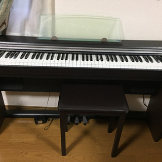 CASIO  電子ピアノPX-700