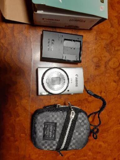 デジカメ　Canon　IXY 　ほぼ未使用かと