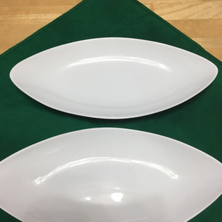 白いプレート皿
