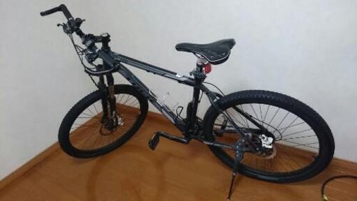 自転車 マウンテンバイク TREK 黒