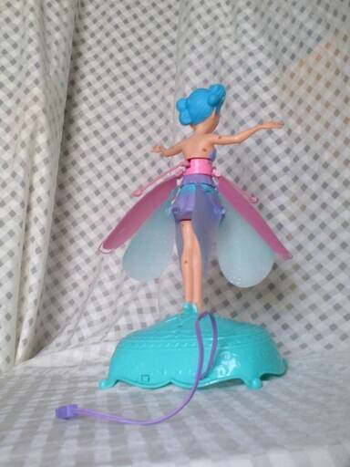 美品フラッターバイフェアリーフライングフェアリーズflutter Bye Flying Fairies ブルー空飛ぶ人形妖精おもちゃ アン 宿院の おもちゃ 人形 の中古あげます 譲ります ジモティーで不用品の処分