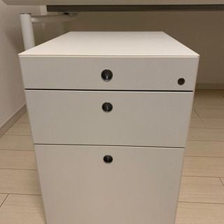 【再値下げ!】 fantoni イタリア製 デザイナーズオフィスデスクとデスクチェスト!ダイニングテーブルにも可　バラ売り可　組み立てただけ