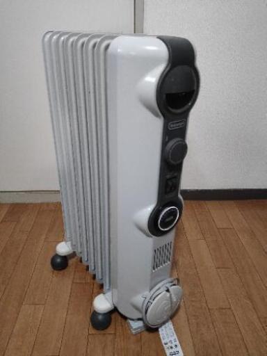 デロンギ(DeLonghi) オイルヒーター  [8~10畳用] ホワイト HJ0812暖房器具