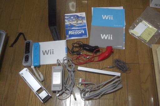 任天堂ニンテンドー Wii ゲーム機 箱 説明書 本体 リモコン コンセント他 パスワード君 白岡のポータブルゲーム その他 の中古あげます 譲ります ジモティーで不用品の処分