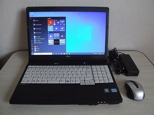 高速SSD120GB搭載　第三世代 Core i5-3320M LIFEBOOK A572/F　ノートパソコン　4