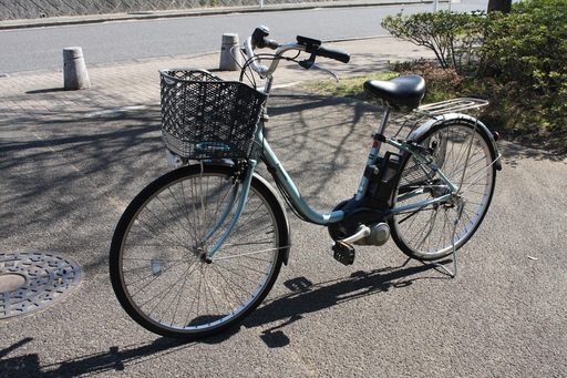パナソニック　電動自転車　２６型　３段変速　充電器　バッテリー付