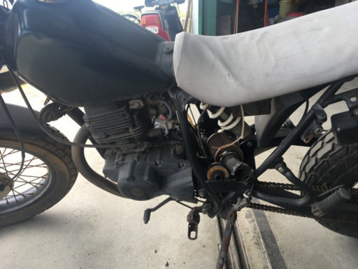 ヤマハ TW200 書類付 部品取り レストアベース DG07J TW200(DG07J-011