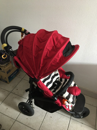 AirBuggy  COCO  ブレーキモデル　赤　ストローラーマット付き