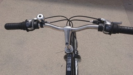 新車☆こちらも特価！！ 街乗り最高♪ マウンテンバイク26インチ