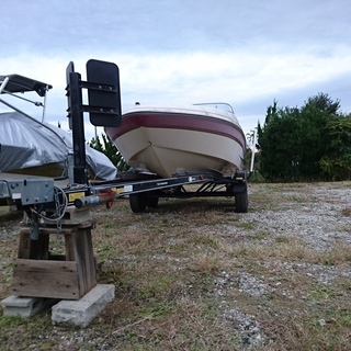 GLASTRON GX180 18ft エンジンなし＆2軸トレーラー付