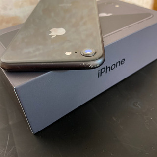 iPhone 8 》Space Gray 64 GB SIMフリー 残賃ゼロ