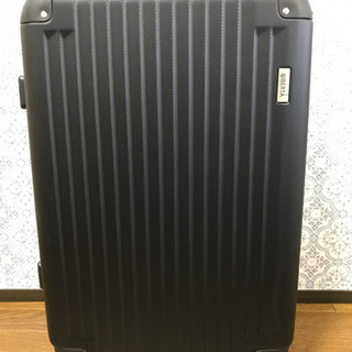 【急募！】スーツケース キャリーケース 黒 中型サイズ カバー付...