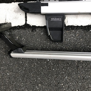 キャリア、ラック THULE スーリー キャリア ハイエースに！ ※ジャンク品