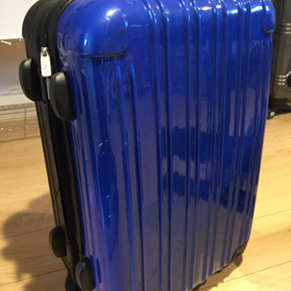 スーツケース（青、ハード）