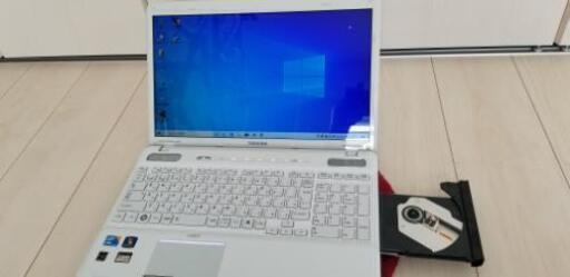 爆速❗ SSD❗ ブルーレイ❗ Core i5❗ Windows10 64bit❗OpenOffice❗  東芝ノートパソコン❗ 美品❗ 高画質❗ 高音質❗ 大容量❗ 大画面❗