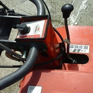 運搬車 油圧式 上下リフト付き 荷台の上げ下げレバー1つで簡単 らくらく