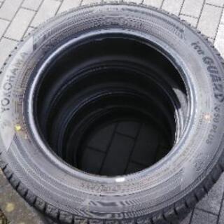 実使用3日 スタッドレスタイヤ 2020年3月購入 175/65/R15 フィット装着