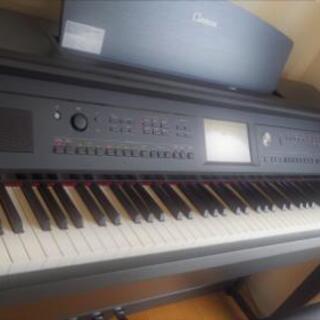 YAMAHA CVP-705