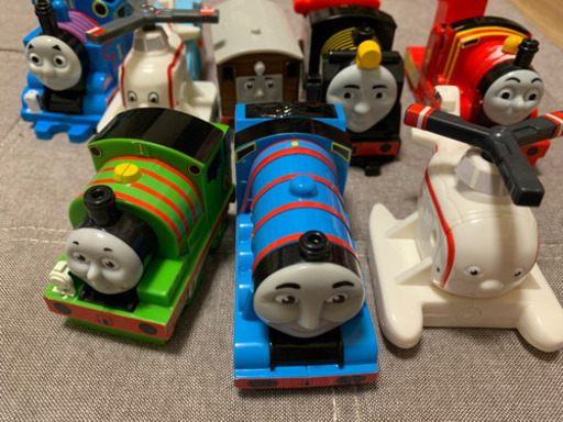 Tomy 海外プラレールアメリカ購入動くディーゼル10 セット おまけ Mango 人形町のおもちゃの中古あげます 譲ります ジモティーで不用品の処分
