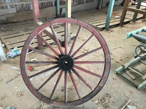 骨董品　　車輪　古い　アンティーク　　材料