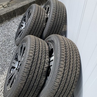 値下げしました。新型デリカD:5 純正のAWとヨコハマタイヤの4本