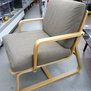 無印良品 1人掛けソファ ブラウン系 リビングでもダイニングでも