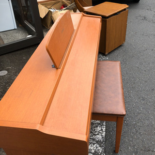 美品 ヤマハ yamaha 電子ピアノ j7000