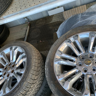 【お取引先決定しました】アメ車 ホイール タイヤ 22インチ 4本セット