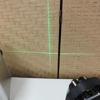 シンワ 【レーザー墨出し器】 レーザーロボ グリーン Neo E Sensor 21 ハードケース付 71602 測量