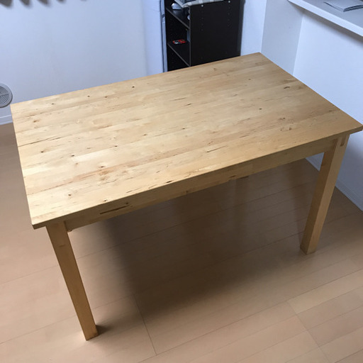 【お譲り先決定】IKEA ダイニングテーブル ＆ イス2脚