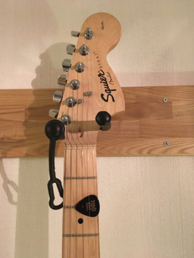 squier strat スクワイア　ストラトギター