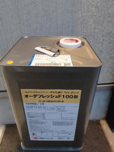 外壁水性フッ素上塗り塗料(オーデフレッシュF100Ⅲ) 10YR8/15 黄色 中  