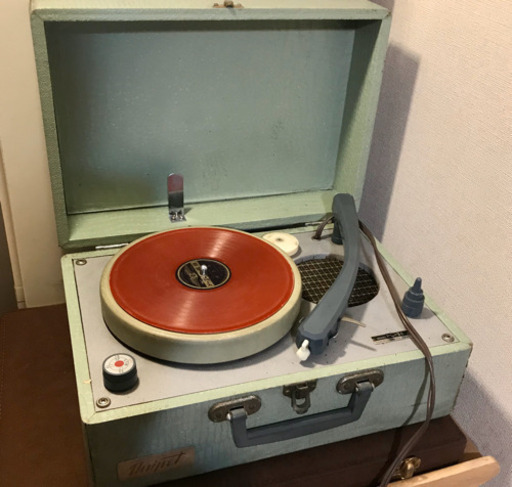 レコード1枚付 昔のレコードプレーヤー修理出来る方いかが ながら くろ 新森古市のその他の中古あげます 譲ります ジモティーで不用品の処分