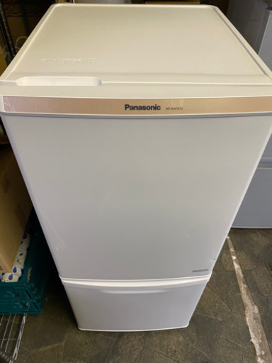 Panasonic 138L 冷蔵庫　新生活に！